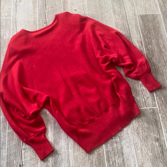 Vintage Diana Marco Red Poinsettia Batwing Sweater - Picture 5 of 7
